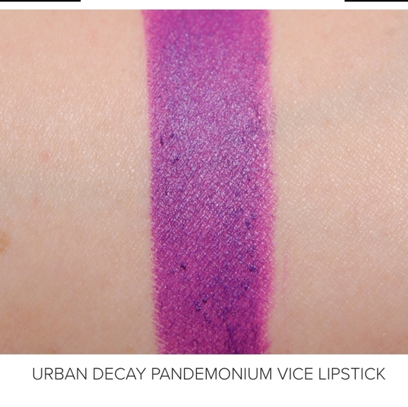 Pandemonium Mega Matte Vice Lipstick Urban Decay Full Size - Picture 6 of 10